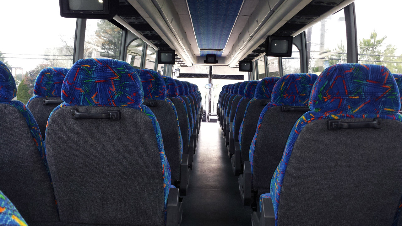 yard bus 16