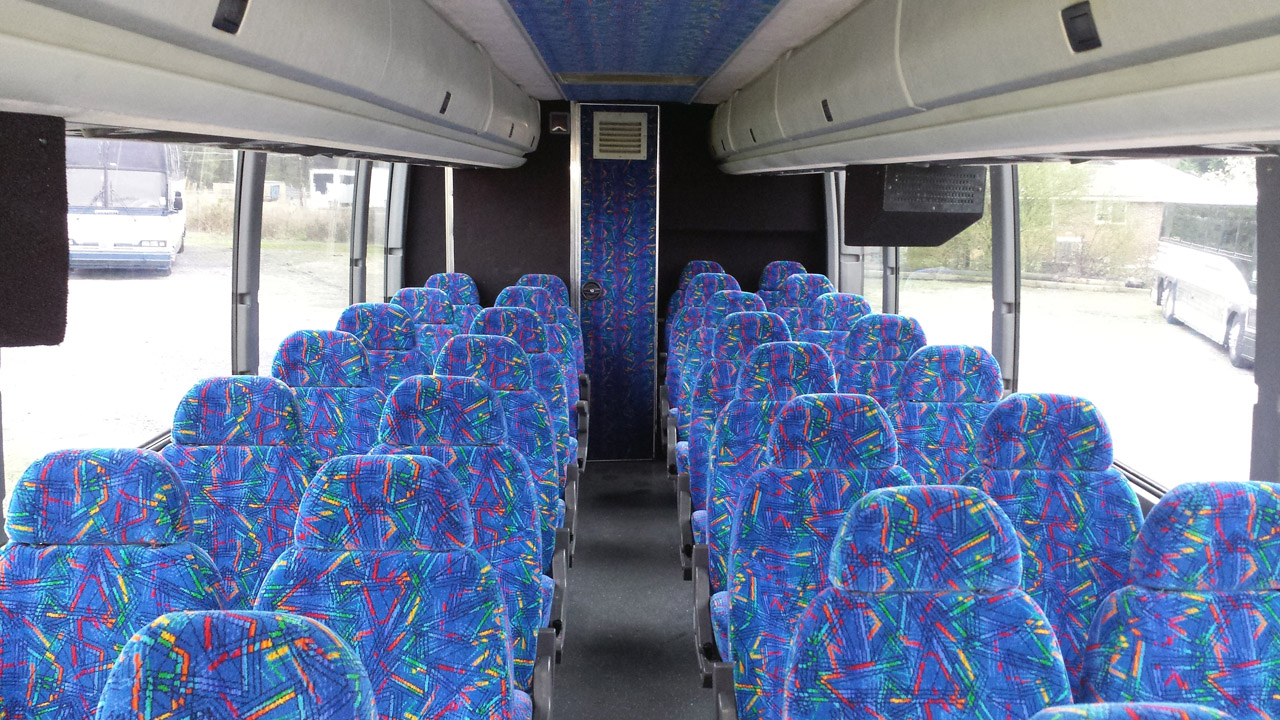 yard bus 17