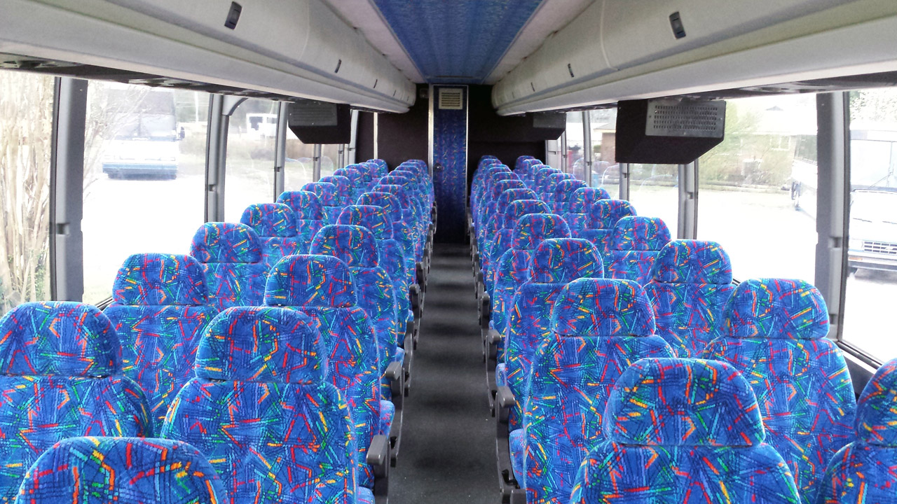 yard bus 19